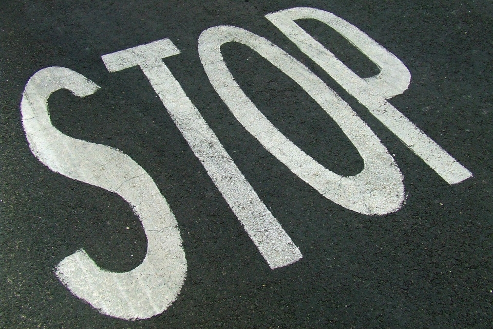 stop-1077973_1280